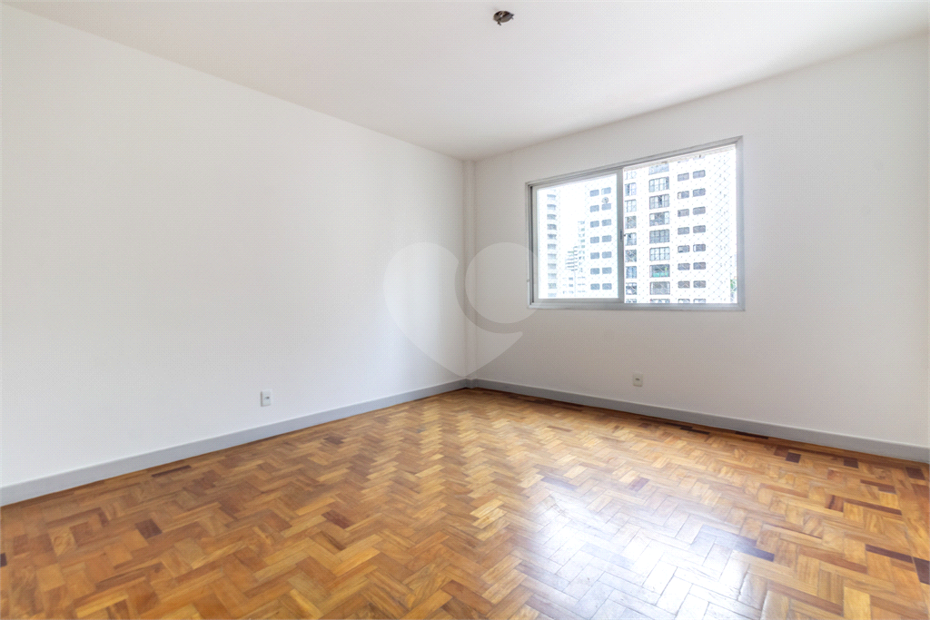 APARTAMENTO em ACLIMAÇÃO
