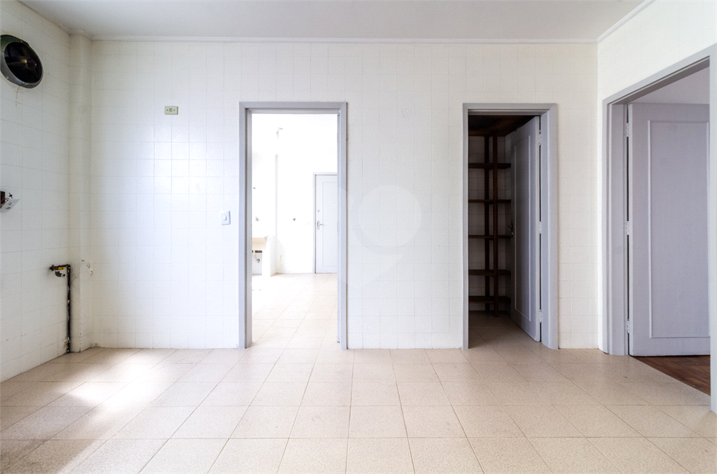 APARTAMENTO em ACLIMAÇÃO