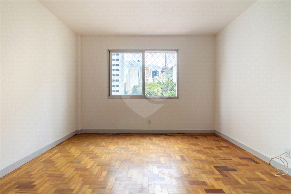 APARTAMENTO em ACLIMAÇÃO