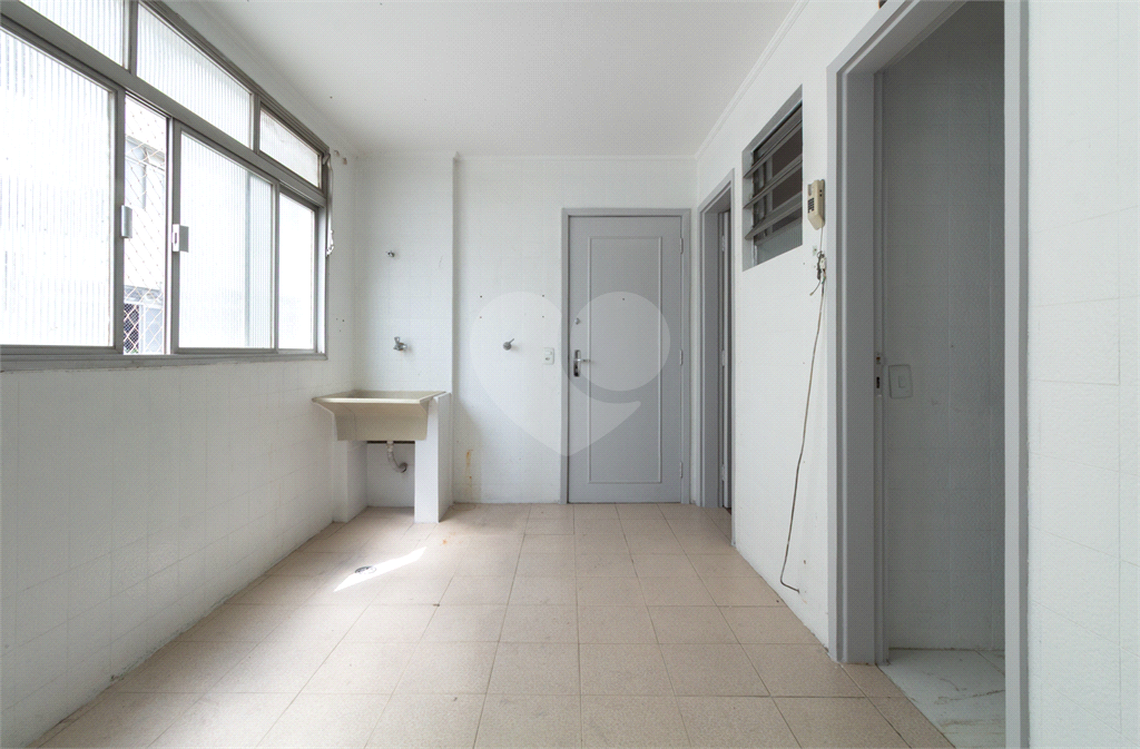 APARTAMENTO em ACLIMAÇÃO