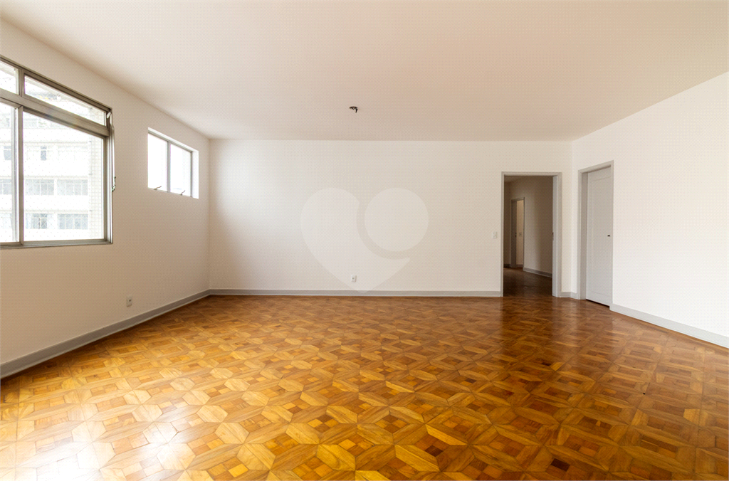 APARTAMENTO em ACLIMAÇÃO