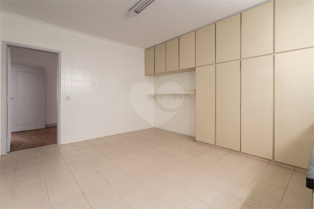 APARTAMENTO em ACLIMAÇÃO