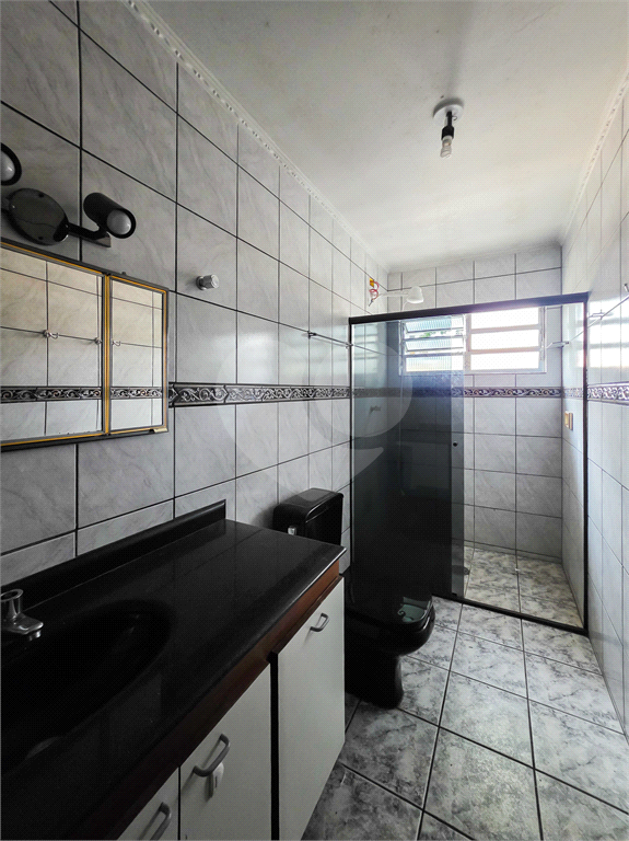 Casa - Sobrado ´- Saúde - 5 Quartos / 2 Suítes - 3 Vagas - Venda / Compra / Locação / Aluguel