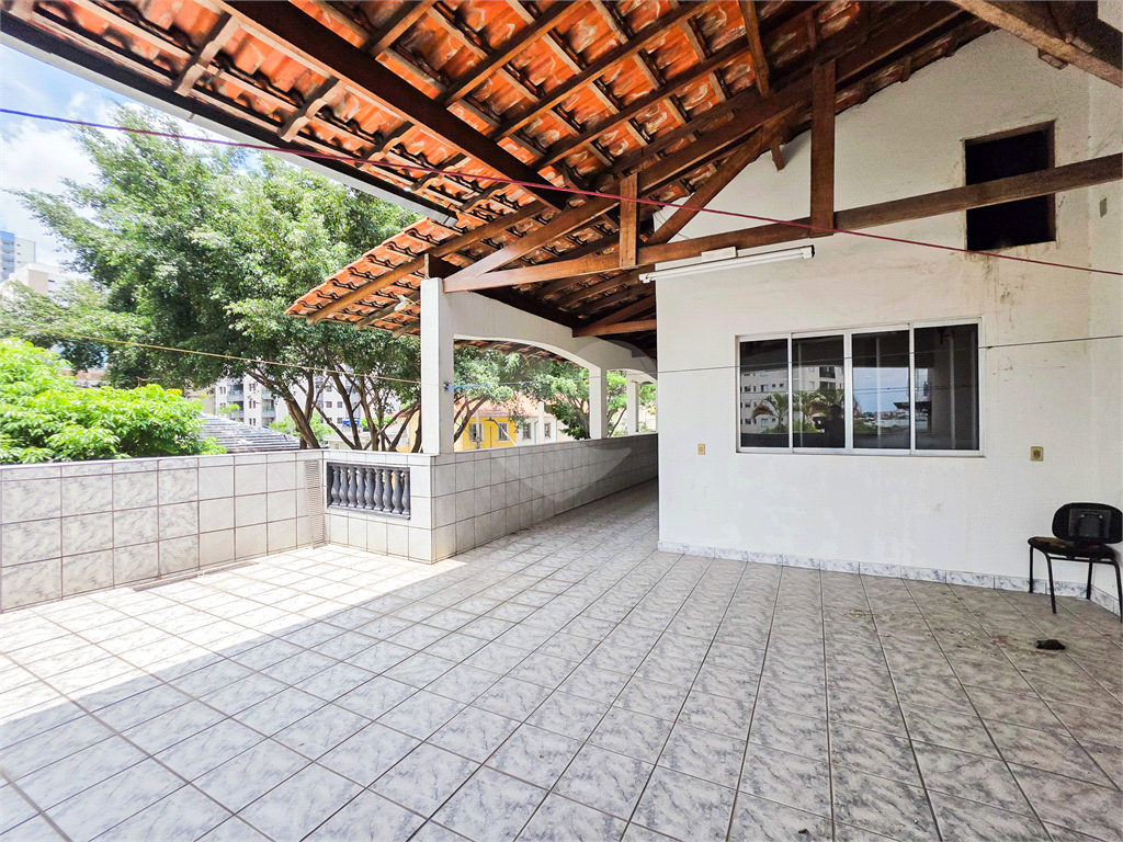 Casa - Sobrado ´- Saúde - 5 Quartos / 2 Suítes - 3 Vagas - Venda / Compra / Locação / Aluguel