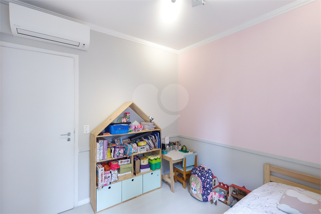 APARTAMENTO em MOEMA