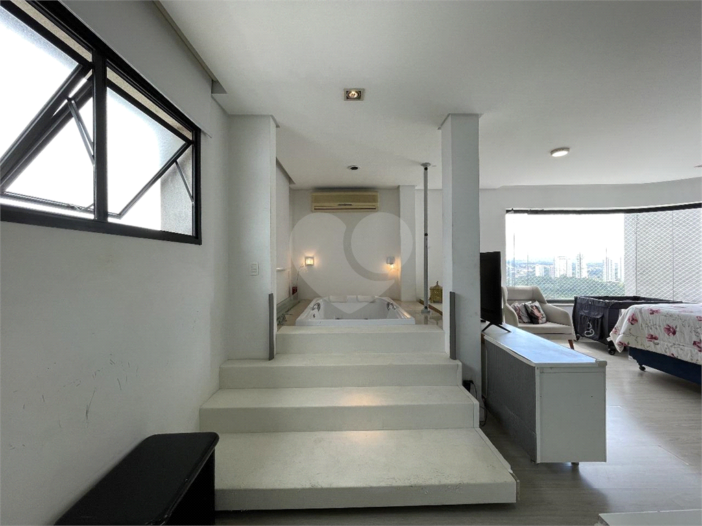 APARTAMENTO em BARUERI