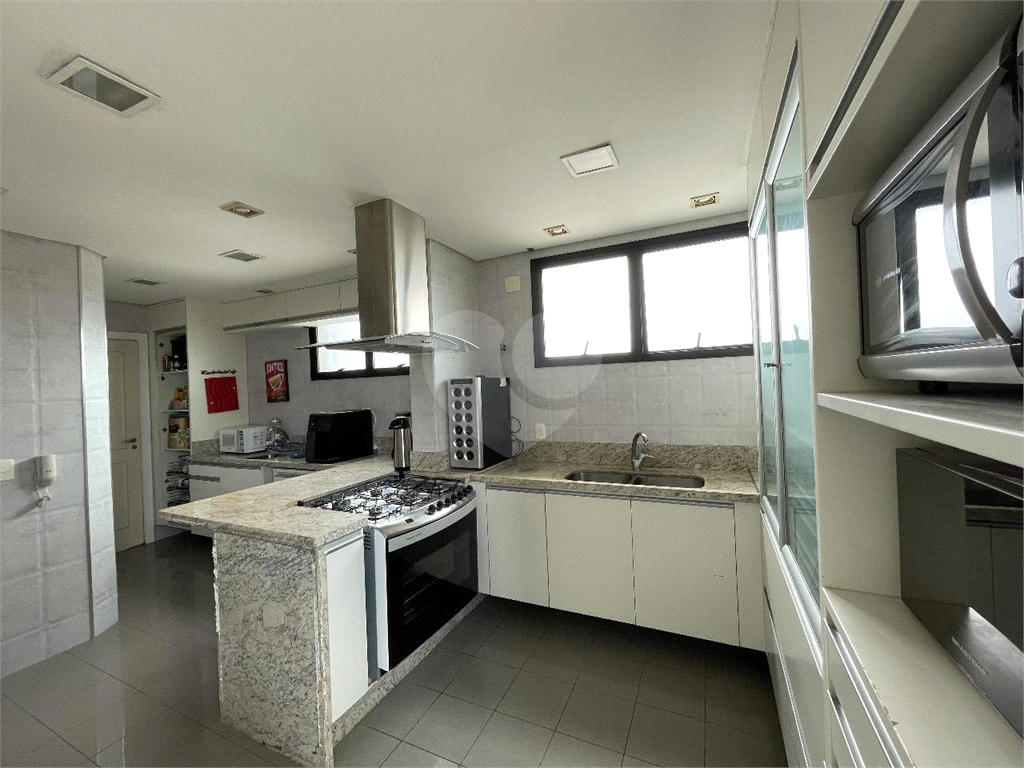 APARTAMENTO em BARUERI