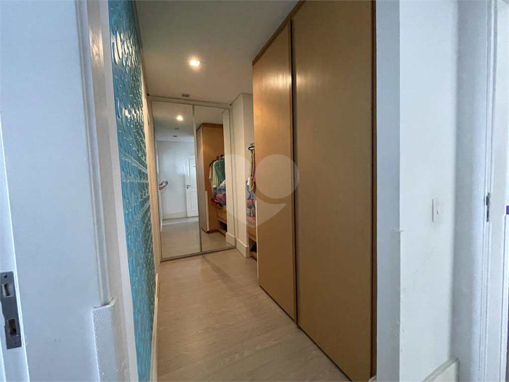 APARTAMENTO em BARUERI