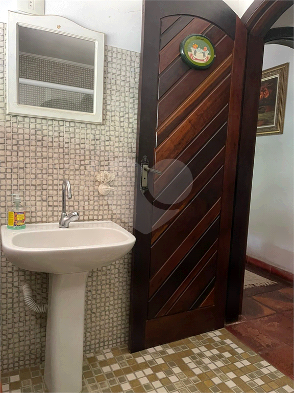 Chácara LOCAÇÃO Mairiporã com 48.000m2, 4 casas, piscina, estábulo para 6 cavalos, área gourmet e lago com peixes. 