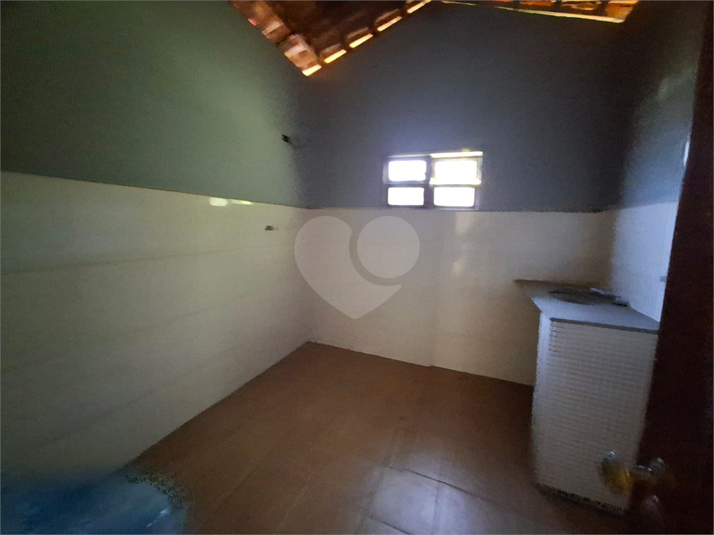 Chácara LOCAÇÃO Mairiporã com 48.000m2, 4 casas, piscina, estábulo para 6 cavalos, área gourmet e lago com peixes. 