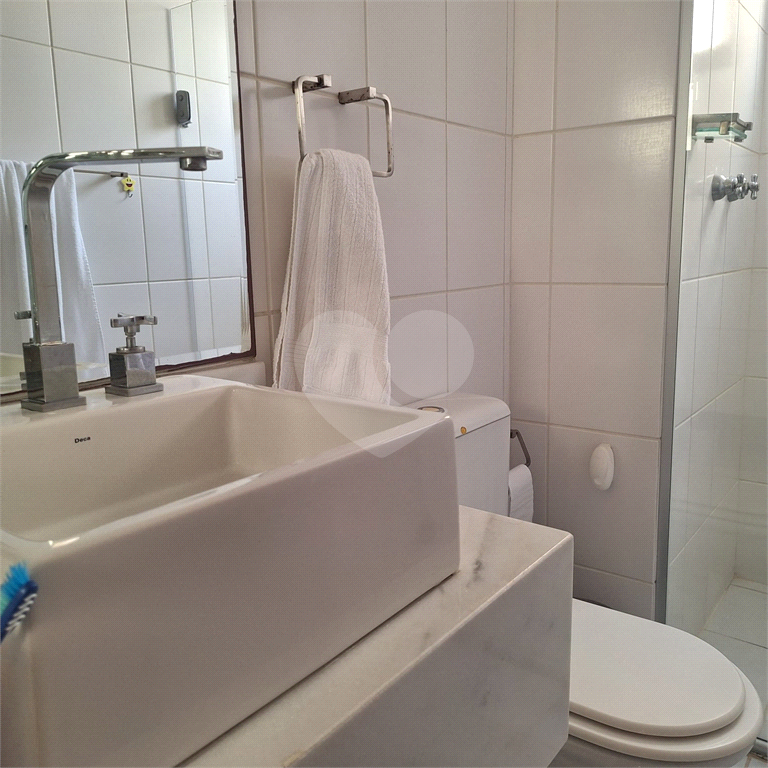 Apartamento na Copacabana, 3 dormitórios sedo uma suíte., varanda gourmet, e 2 vagas. Lindo!