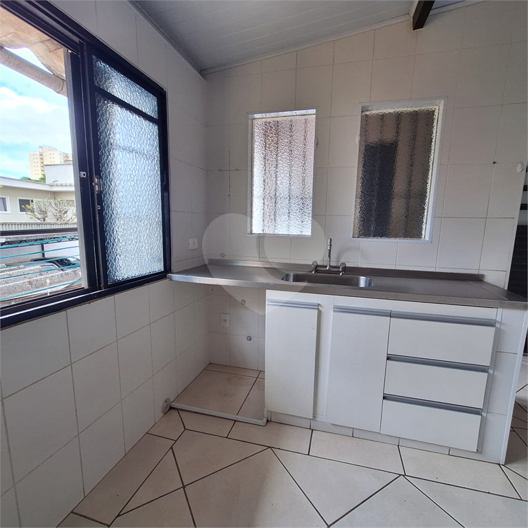 sobrado próximo a Braz Leme- 2 quartos, 1 vaga...