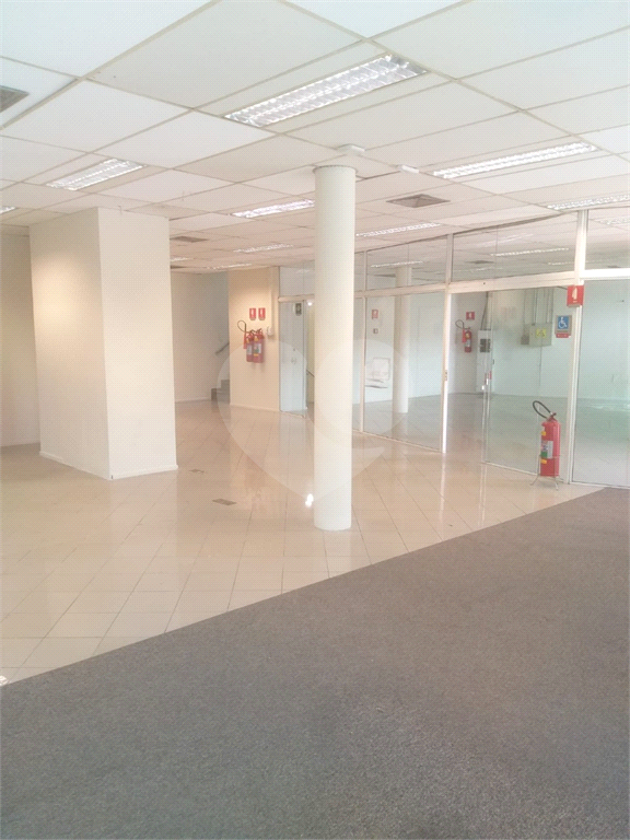PRÉDIO INTEIRO em VILA ROMANA