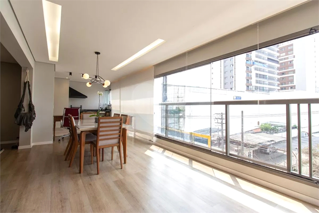 Apartamento à venda com 183m², 4 quartos e 2 vagas