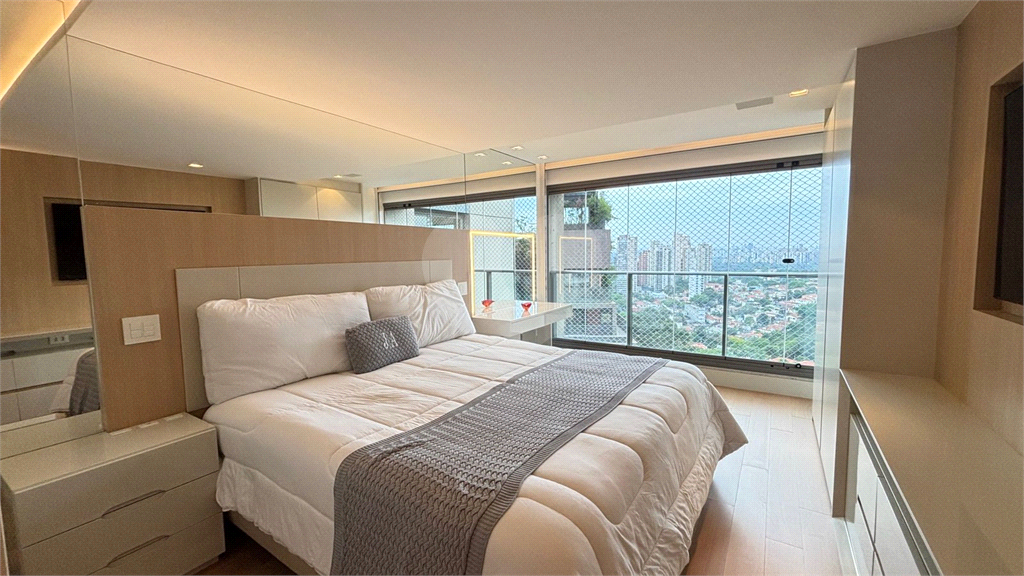 Apartamento de Alto Padrão – 276m² na Vila Madalena com Vista Deslumbrante 
