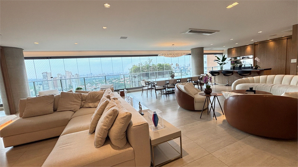 Apartamento de Alto Padrão – 276m² na Vila Madalena com Vista Deslumbrante 