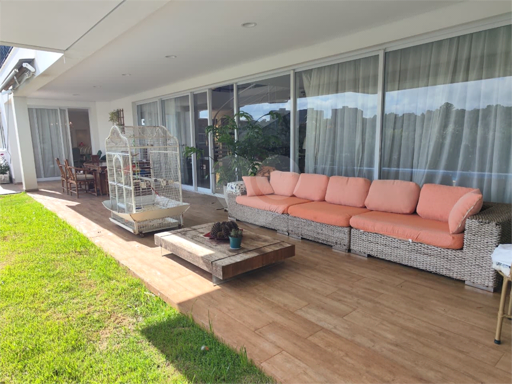 Casa residencial Alto Padrão Santana do Parnaíba