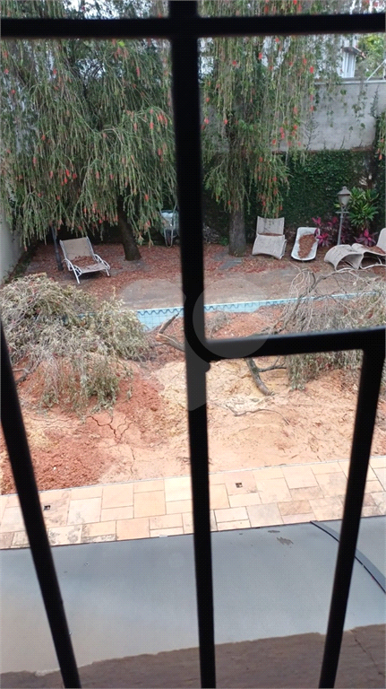 ALTO DE PINHEIROS - SOBRADO 6 DORMS 