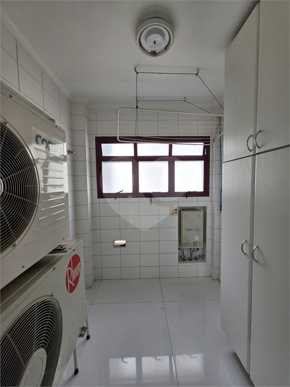 Apartamento com 3 dormitórios e 2 vagas em Santana, São Paulo - Sp