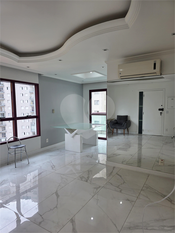 Apartamento com 3 dormitórios e 2 vagas em Santana, São Paulo - Sp