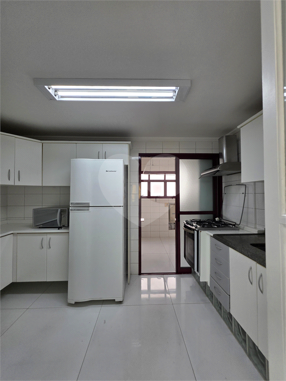 Apartamento com 3 dormitórios e 2 vagas em Santana, São Paulo - Sp