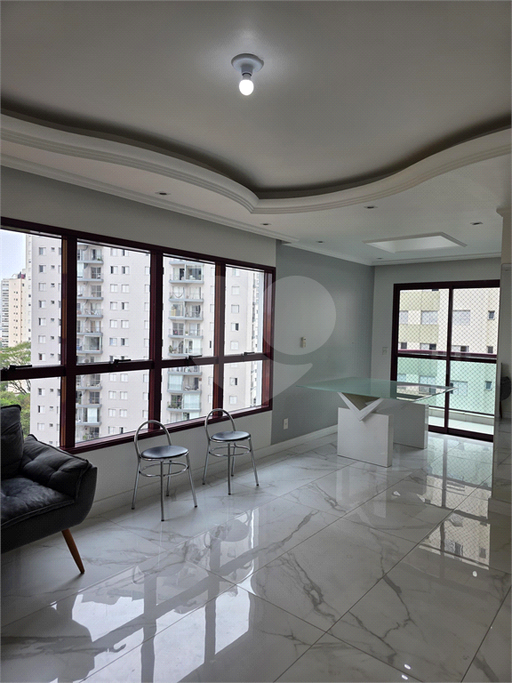 Apartamento com 3 dormitórios e 2 vagas em Santana, São Paulo - Sp