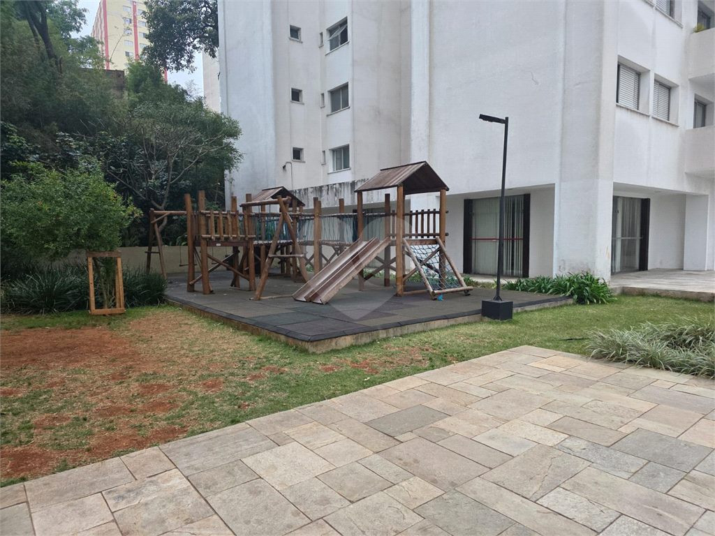 Apartamento em Santana ,próximo ao metrô com 76m.