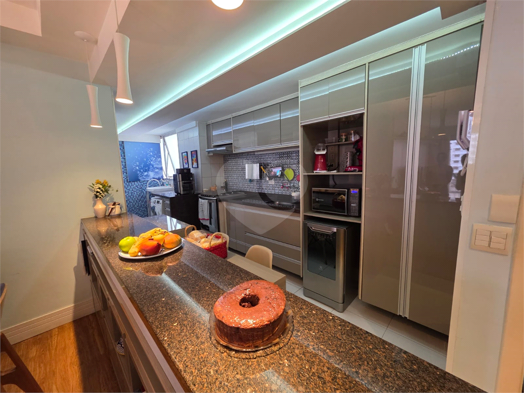 Apartamento em Santana ,próximo ao metrô com 76m.