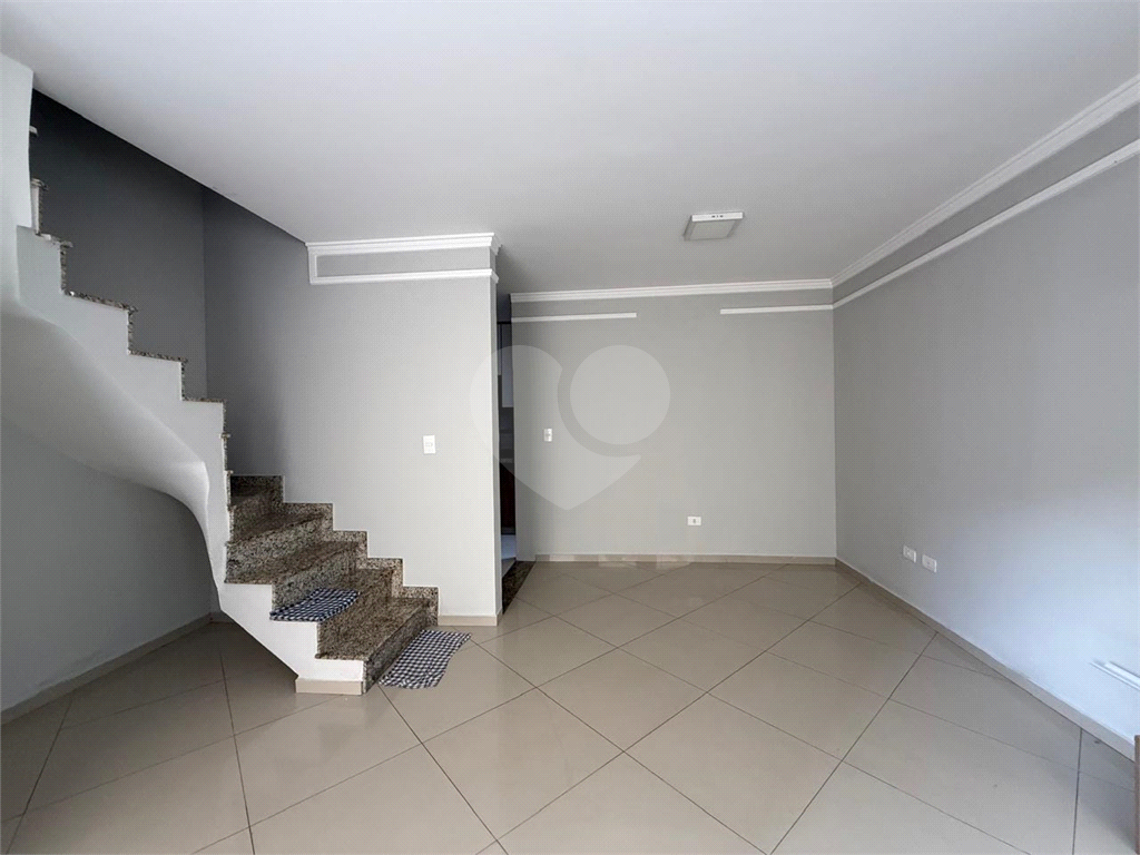 Casa em condomínio - Tremembé - Venda - locação