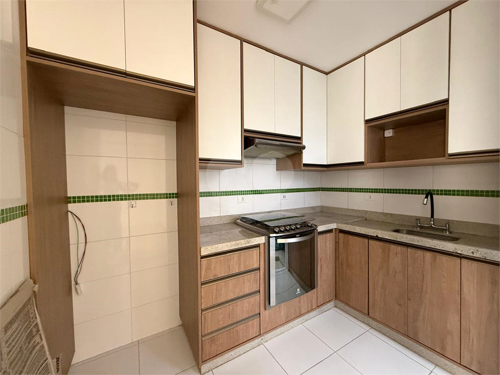 Casa em condomínio - Tremembé - Venda - locação