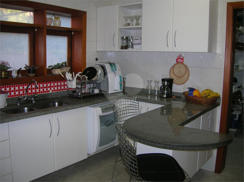 CONDOMÍNIO em ALDEIA DA SERRA