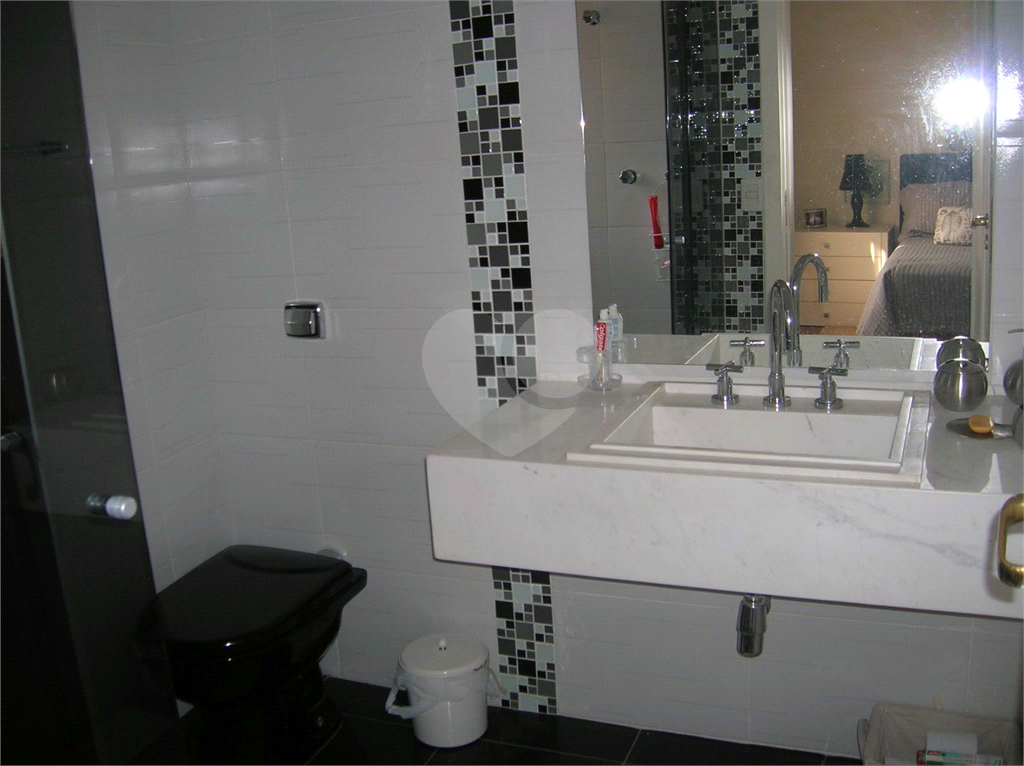 CONDOMÍNIO em ALDEIA DA SERRA