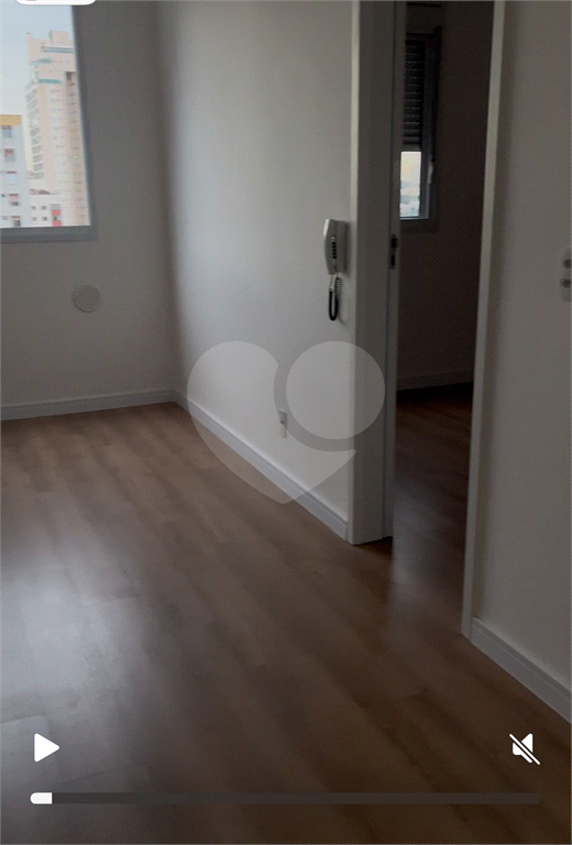 APARTAMENTO em VILA ROMANA