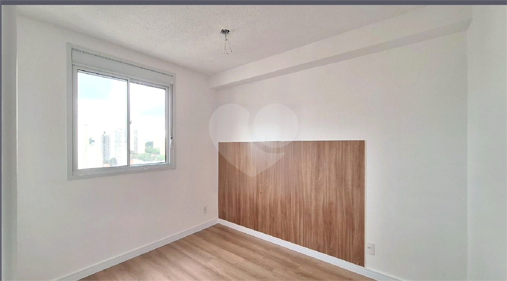 APARTAMENTO em VILA ROMANA