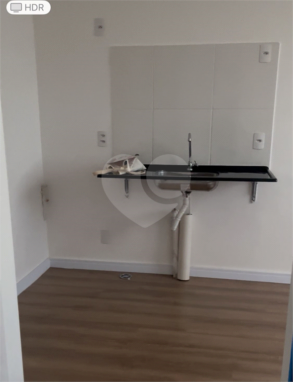 APARTAMENTO em VILA ROMANA