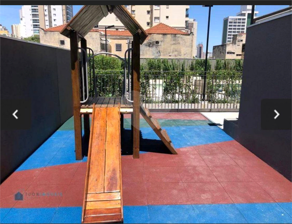 APARTAMENTO em VILA ROMANA