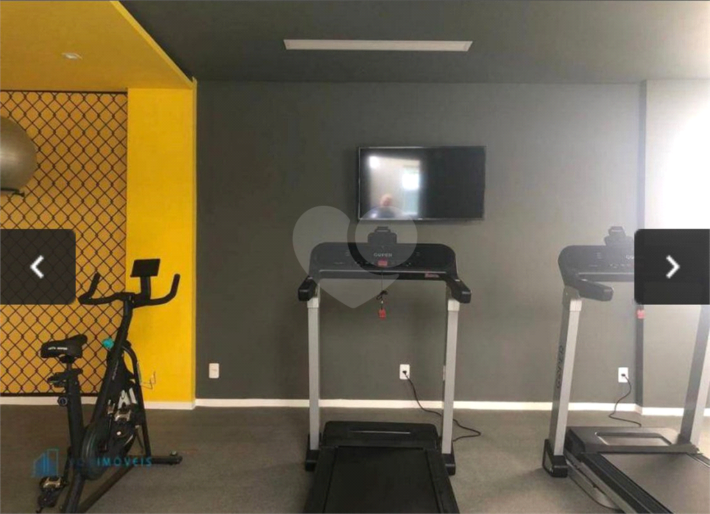 APARTAMENTO em VILA ROMANA