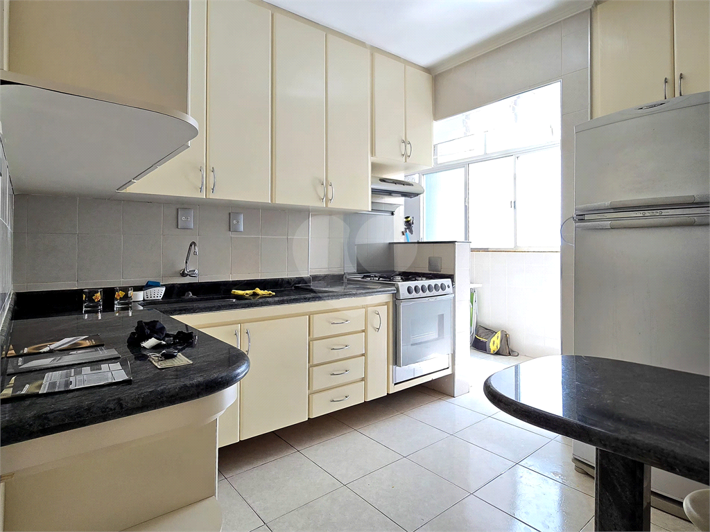 Vista Mar Gonzaga 2 Quartos 1 Vaga Santos SP Venda e Locação