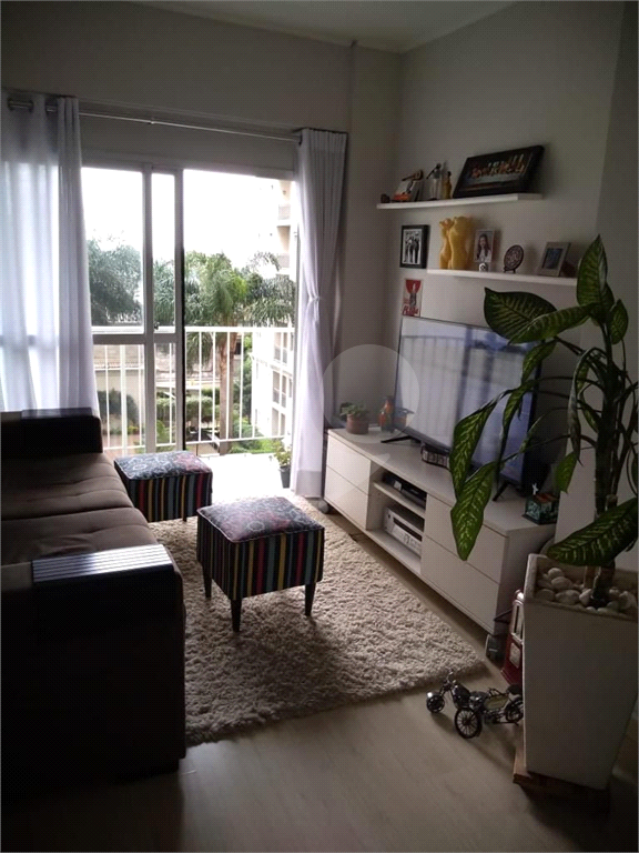 APARTAMENTO em MANDAQUI