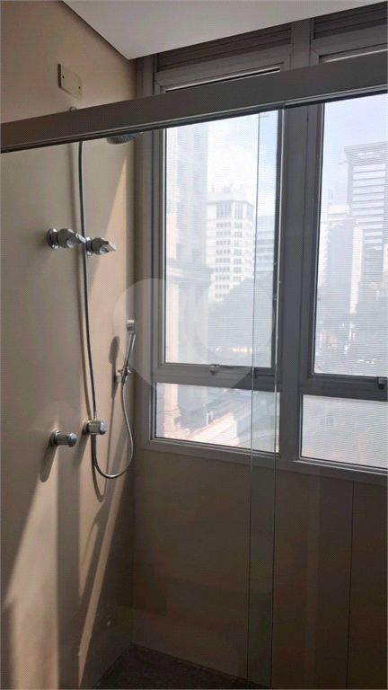 APARTAMENTO em ITAIM BIBI