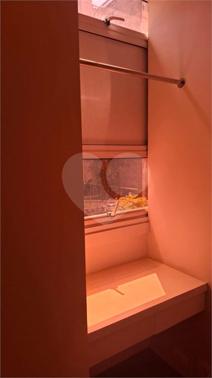 APARTAMENTO em ITAIM BIBI
