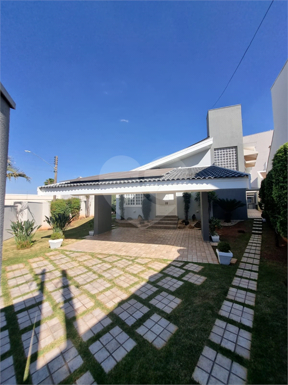 Casa à Venda em Americana/SP – Alto Padrão | 3 Dormitórios | Piscina | Energia Solar | Espaço Gourmet