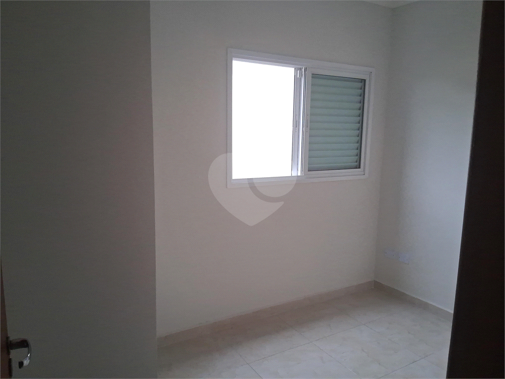 Sobrado impecável com 3 dormitórios sendo 1 suite  e espaço gourmet no Jardim Adriana
