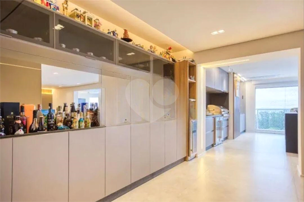 APARTAMENTO em SANTANA