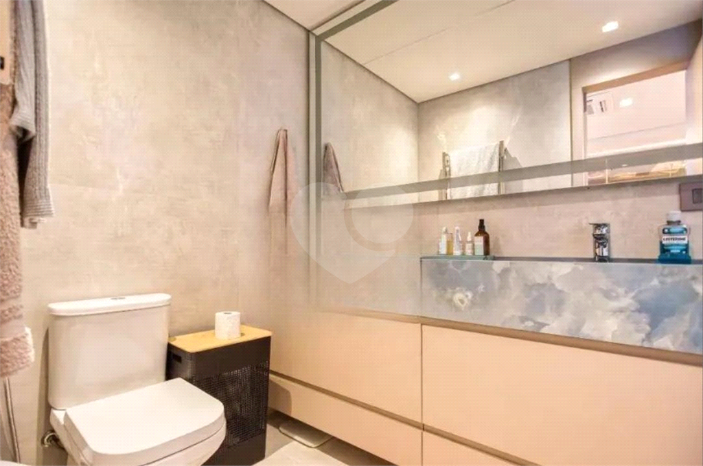 APARTAMENTO em SANTANA