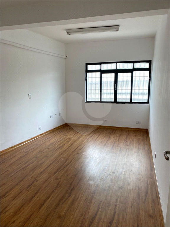 Prédio Comercial na Av. Conselheiro Moreira de Barros – Renda Mensal de R$ 14 Mil e Potencial de Expansão