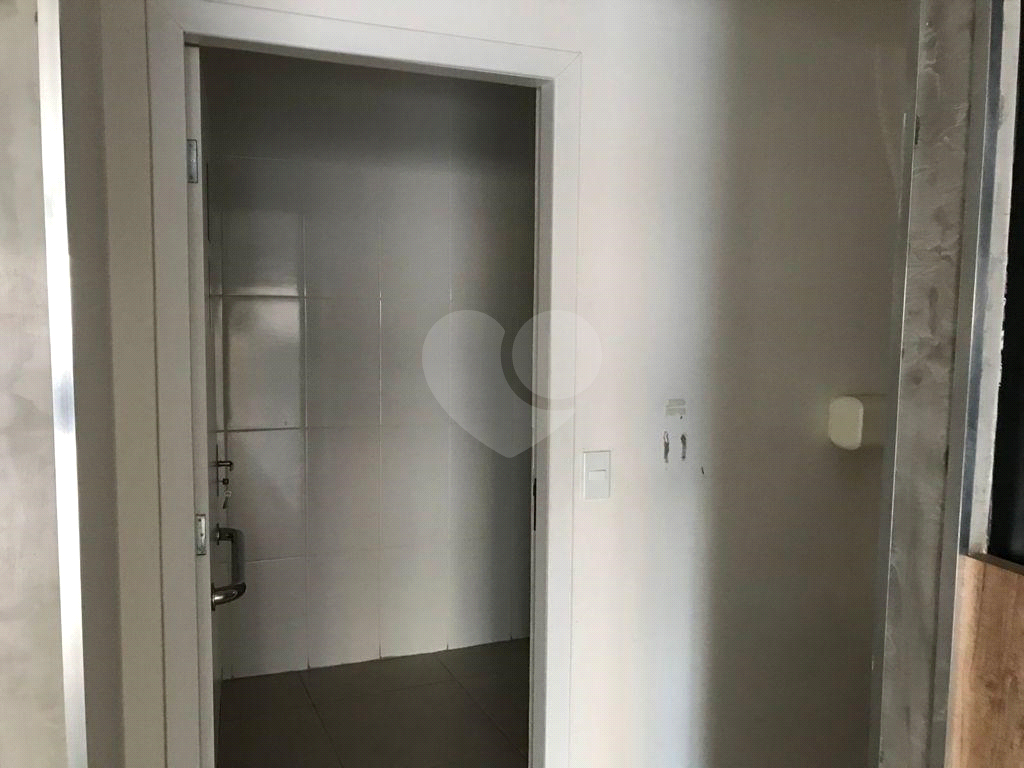 Prédio Comercial na Av. Conselheiro Moreira de Barros – Renda Mensal de R$ 14 Mil e Potencial de Expansão