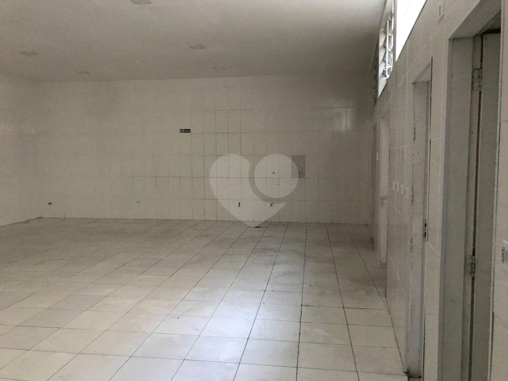 Prédio Comercial na Av. Conselheiro Moreira de Barros – Renda Mensal de R$ 14 Mil e Potencial de Expansão