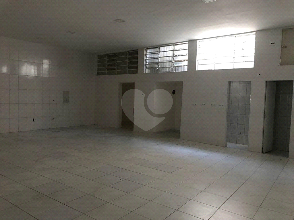 Prédio Comercial na Av. Conselheiro Moreira de Barros – Renda Mensal de R$ 14 Mil e Potencial de Expansão