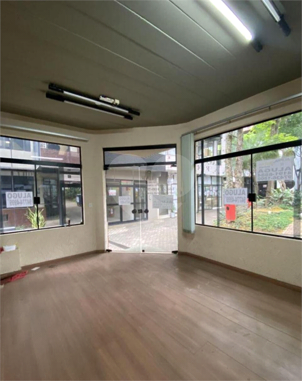 PRÉDIO COMERCIAL À VENDA EM ALPHAVILLE